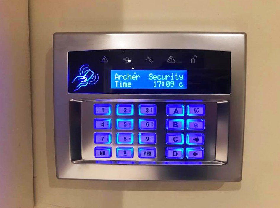Intruder alarm keypad